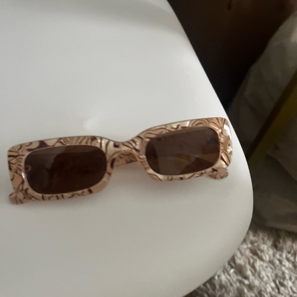 I-Sea Pink Swirl Square Small Sunglasses - Picture 3 of 3